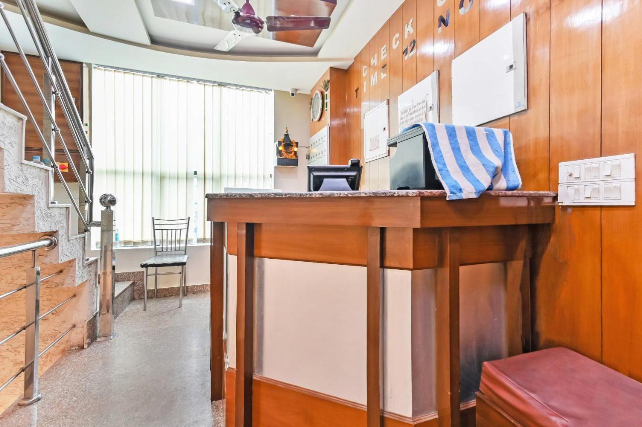 מוראדאבאד Oyo 49672 Hotel Galaxy מראה חיצוני תמונה