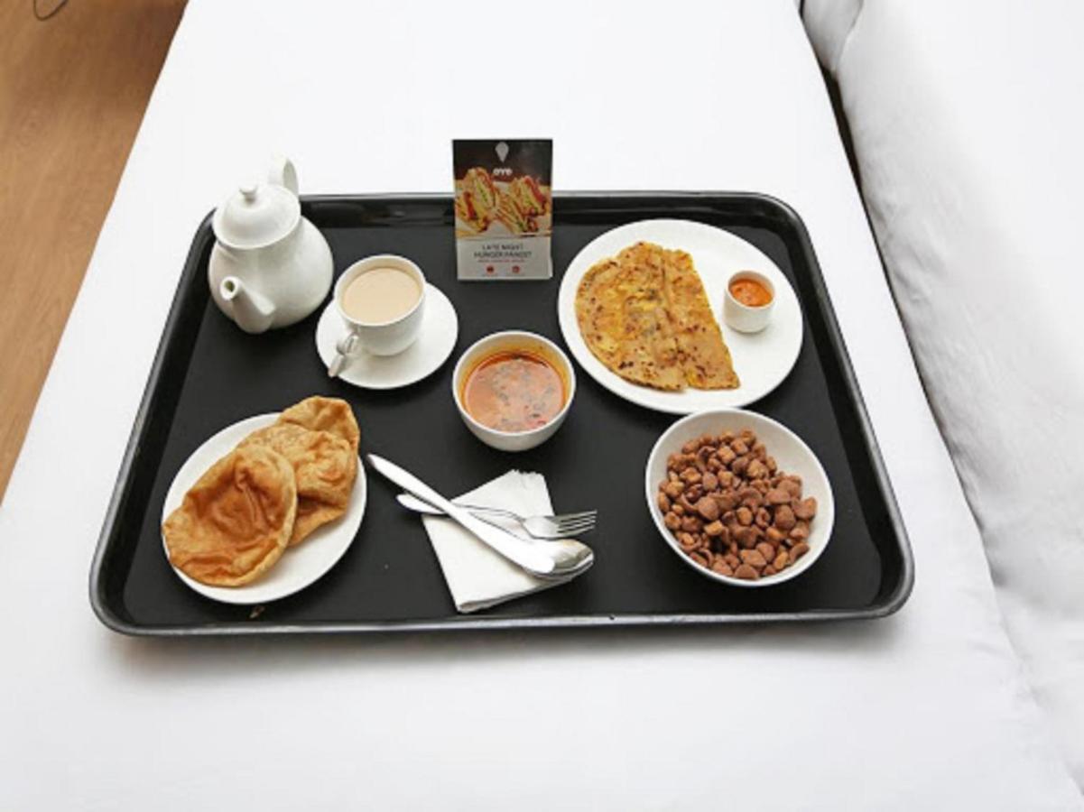 מוראדאבאד Oyo 49672 Hotel Galaxy מראה חיצוני תמונה